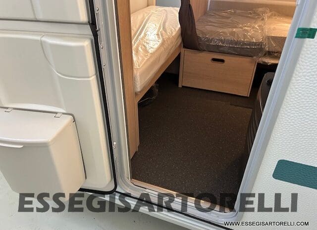ADRIA NEW AVIVA 472 PK 2025 6 POSTI (LETTO CASTELLO) pieno