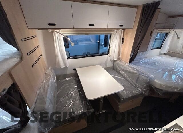 ADRIA NEW AVIVA 472 PK 2025 6 POSTI (LETTO CASTELLO) pieno