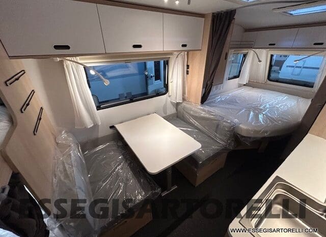 ADRIA NEW AVIVA 472 PK 2025 6 POSTI (LETTO CASTELLO) pieno