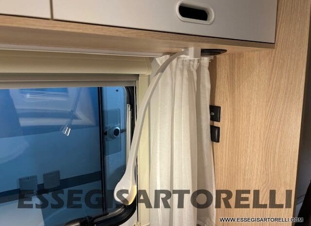ADRIA NEW AVIVA 472 PK 2025 6 POSTI (LETTO CASTELLO) pieno
