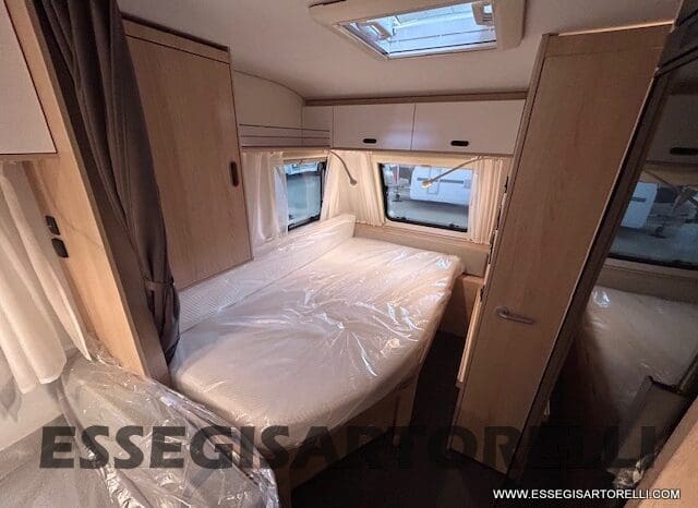 ADRIA NEW AVIVA 472 PK 2025 6 POSTI (LETTO CASTELLO) pieno