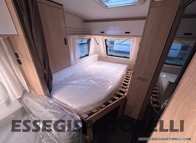 ADRIA NEW AVIVA 472 PK 2025 6 POSTI (LETTO CASTELLO) pieno