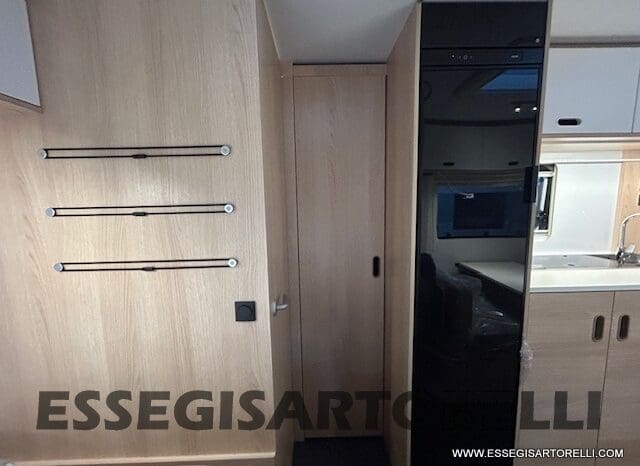 ADRIA NEW AVIVA 472 PK 2025 6 POSTI (LETTO CASTELLO) pieno
