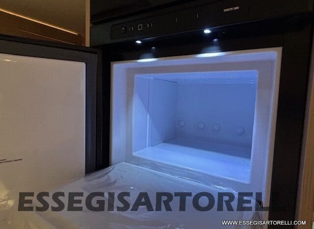 ADRIA NEW AVIVA 472 PK 2025 6 POSTI (LETTO CASTELLO) pieno