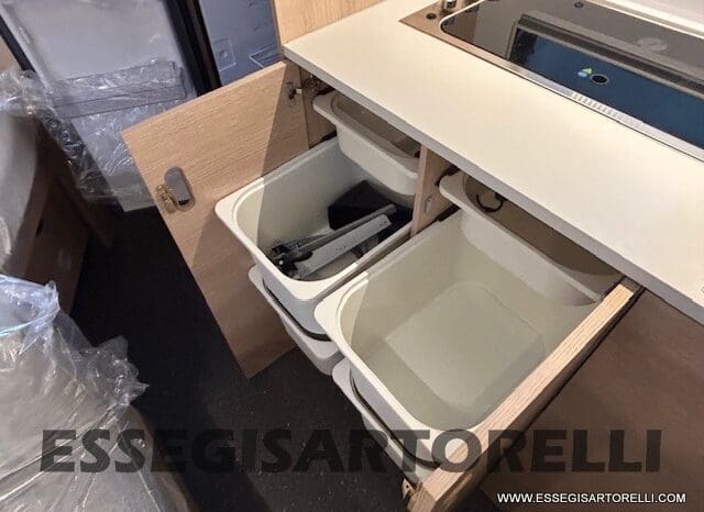 ADRIA NEW AVIVA 472 PK 2025 6 POSTI (LETTO CASTELLO) pieno