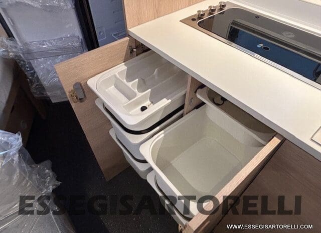 ADRIA NEW AVIVA 472 PK 2025 6 POSTI (LETTO CASTELLO) pieno