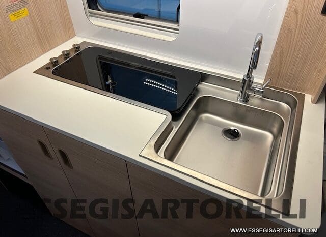 ADRIA NEW AVIVA 472 PK 2025 6 POSTI (LETTO CASTELLO) pieno