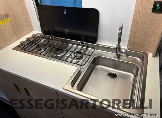 ADRIA NEW AVIVA 472 PK 2025 6 POSTI (LETTO CASTELLO) pieno