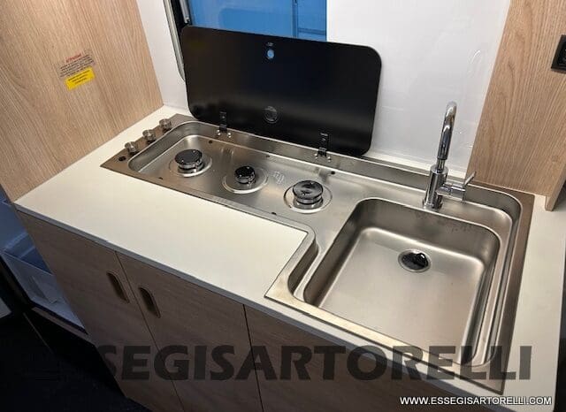 ADRIA NEW AVIVA 472 PK 2025 6 POSTI (LETTO CASTELLO) pieno