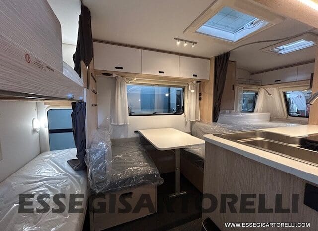 ADRIA NEW AVIVA 472 PK 2025 6 POSTI (LETTO CASTELLO) pieno