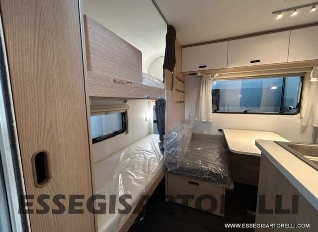 ADRIA NEW AVIVA 472 PK 2025 6 POSTI (LETTO CASTELLO) pieno