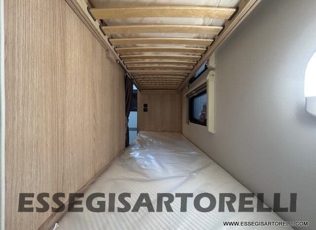 ADRIA NEW AVIVA 472 PK 2025 6 POSTI (LETTO CASTELLO) pieno