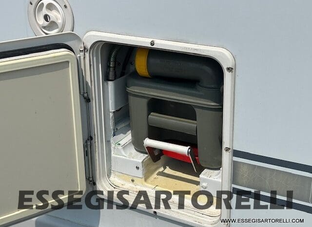 EVM SYSTEM PASCIA’ 450 SEMITEGRALE FULL OPTIONAL RENAULT MASTER pieno