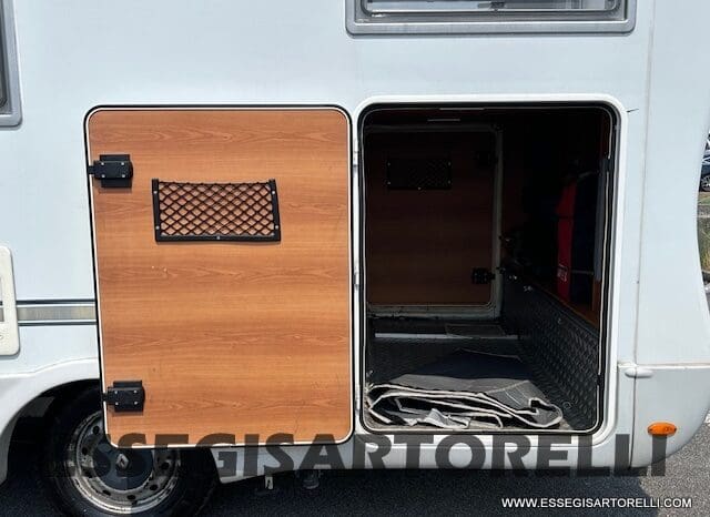 EVM SYSTEM PASCIA’ 450 SEMITEGRALE FULL OPTIONAL RENAULT MASTER pieno
