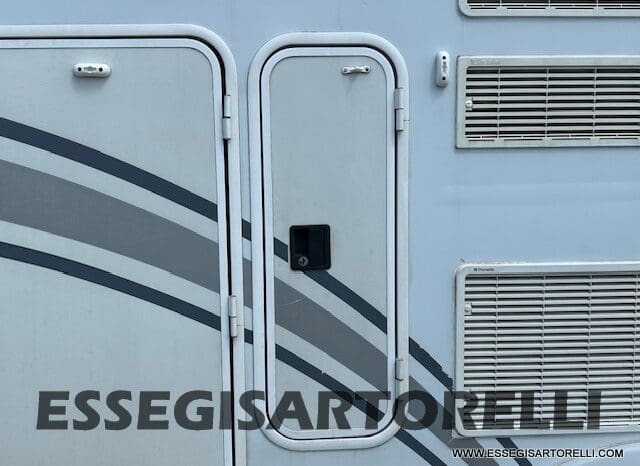EVM SYSTEM PASCIA’ 450 SEMITEGRALE FULL OPTIONAL RENAULT MASTER pieno