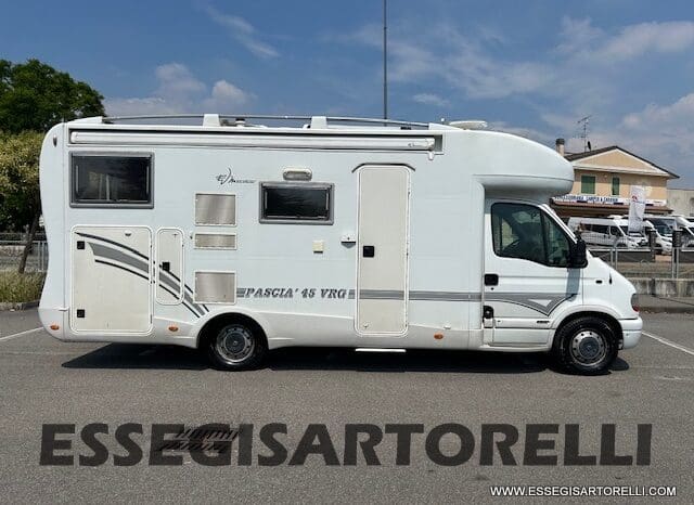EVM SYSTEM PASCIA’ 450 SEMITEGRALE FULL OPTIONAL RENAULT MASTER pieno
