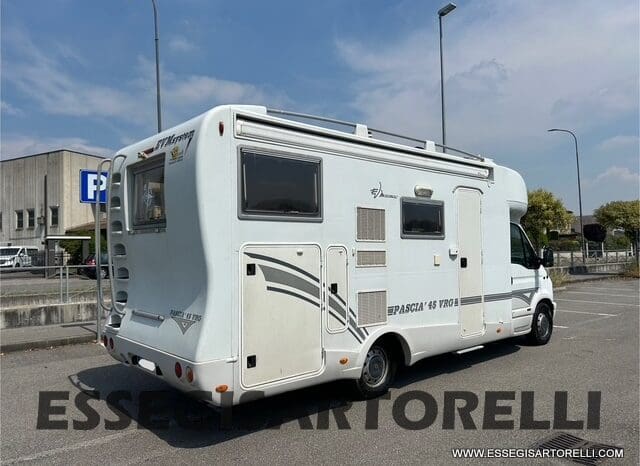 EVM SYSTEM PASCIA’ 450 SEMITEGRALE FULL OPTIONAL RENAULT MASTER pieno