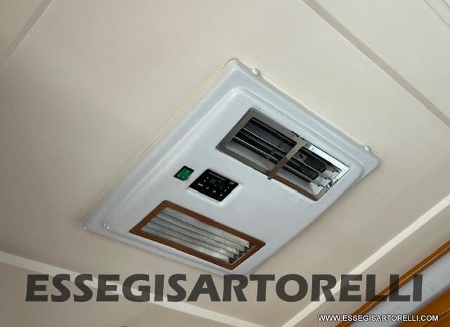 EVM SYSTEM PASCIA’ 450 SEMITEGRALE FULL OPTIONAL RENAULT MASTER pieno