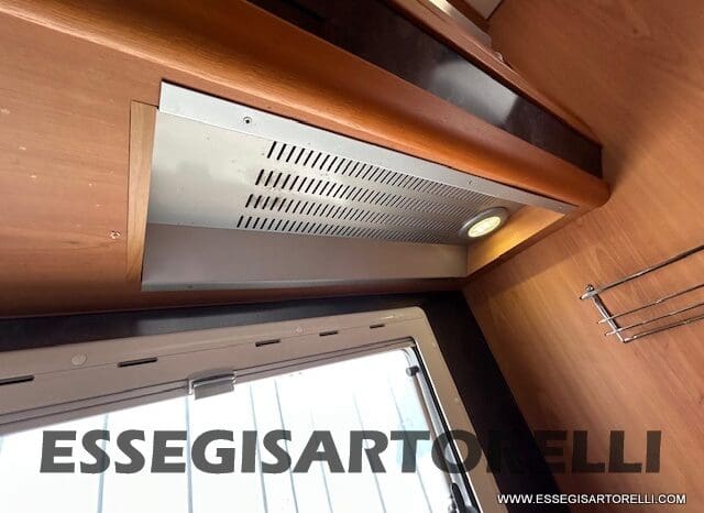 EVM SYSTEM PASCIA’ 450 SEMITEGRALE FULL OPTIONAL RENAULT MASTER pieno