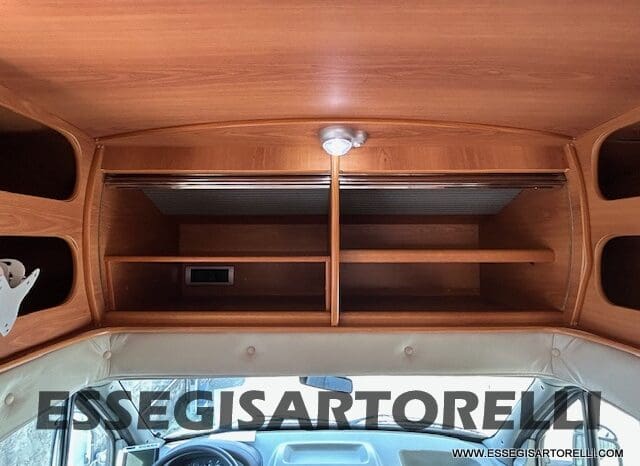 EVM SYSTEM PASCIA’ 450 SEMITEGRALE FULL OPTIONAL RENAULT MASTER pieno