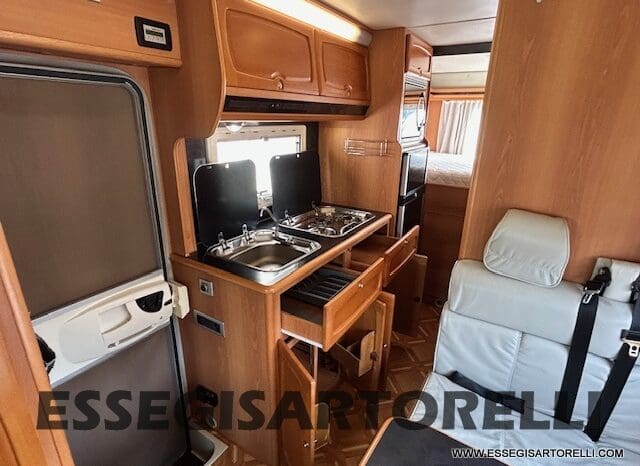 EVM SYSTEM PASCIA’ 450 SEMITEGRALE FULL OPTIONAL RENAULT MASTER pieno
