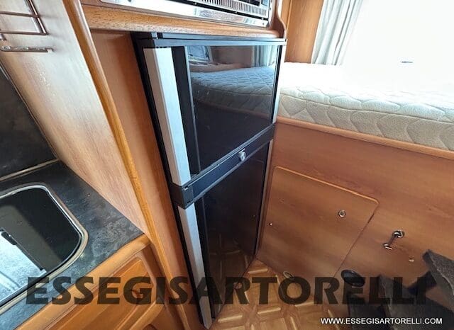 EVM SYSTEM PASCIA’ 450 SEMITEGRALE FULL OPTIONAL RENAULT MASTER pieno