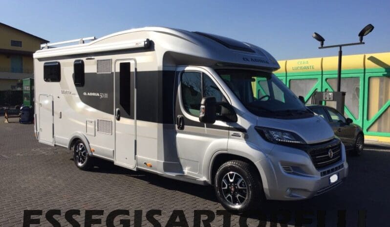 ADRIA MATRIX 50° SILVER COLLECTION M 670 SL GEMELLI GARAGE E BASCULANTE 2016 UNIPRO. 150 POWER pieno