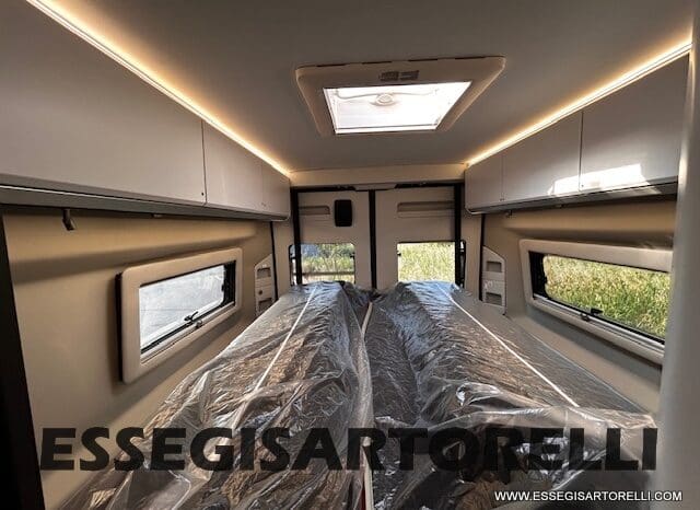 ADRIA NEW TWIN MY 2025 SUPREME EDITION 640 SGX 35 H 636 BIANCO pieno