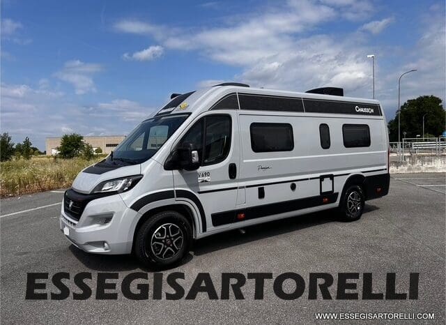 CHAUSSON PREMIUM V 690 AUTOMATICO 2023 POWER UNIPROPR. VAN 636 DOPPIO CLIMA FULL KM 6.108 pieno
