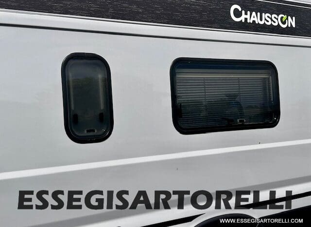 CHAUSSON PREMIUM V 690 AUTOMATICO 2023 POWER UNIPROPR. VAN 636 DOPPIO CLIMA FULL KM 6.108 pieno