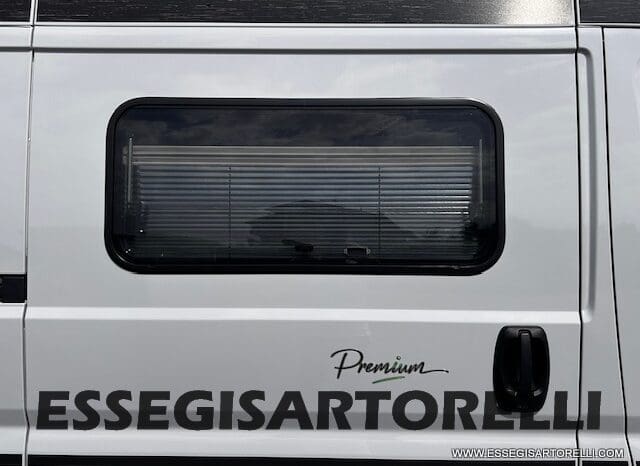 CHAUSSON PREMIUM V 690 AUTOMATICO 2023 POWER UNIPROPR. VAN 636 DOPPIO CLIMA FULL KM 6.108 pieno