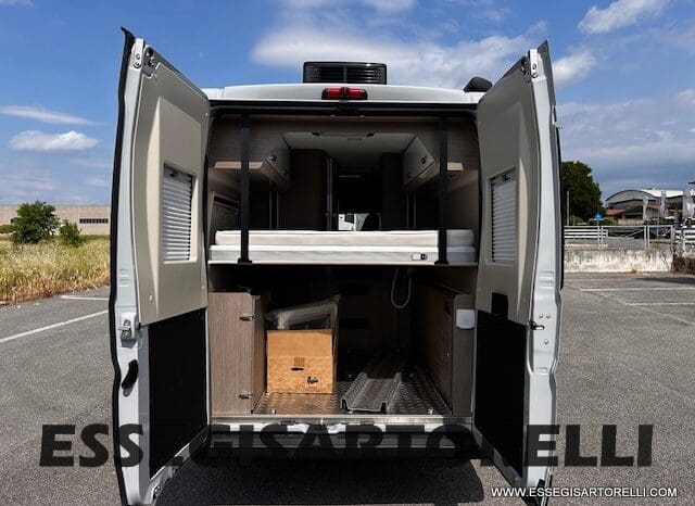 CHAUSSON PREMIUM V 690 AUTOMATICO 2023 POWER UNIPROPR. VAN 636 DOPPIO CLIMA FULL KM 6.108 pieno