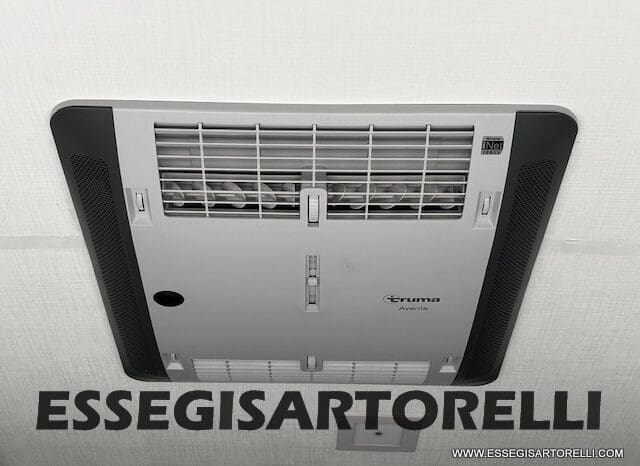 CHAUSSON PREMIUM V 690 AUTOMATICO 2023 POWER UNIPROPR. VAN 636 DOPPIO CLIMA FULL KM 6.108 pieno