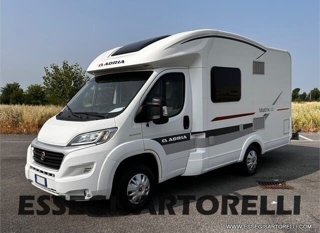ADRIA MATRIX M 590 SG SEMINTEGRALE 598 CM BASCULANTE 2015 UNIPROPRIETARIO pieno