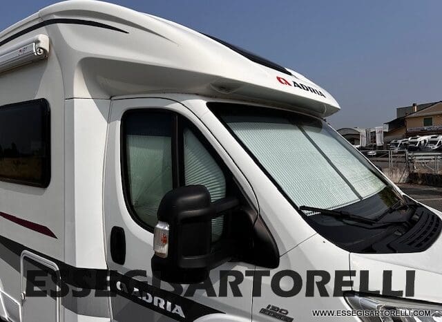 ADRIA MATRIX M 590 SG SEMINTEGRALE 598 CM BASCULANTE 2015 UNIPROPRIETARIO pieno