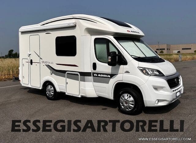 ADRIA MATRIX M 590 SG SEMINTEGRALE 598 CM BASCULANTE 2015 UNIPROPRIETARIO pieno