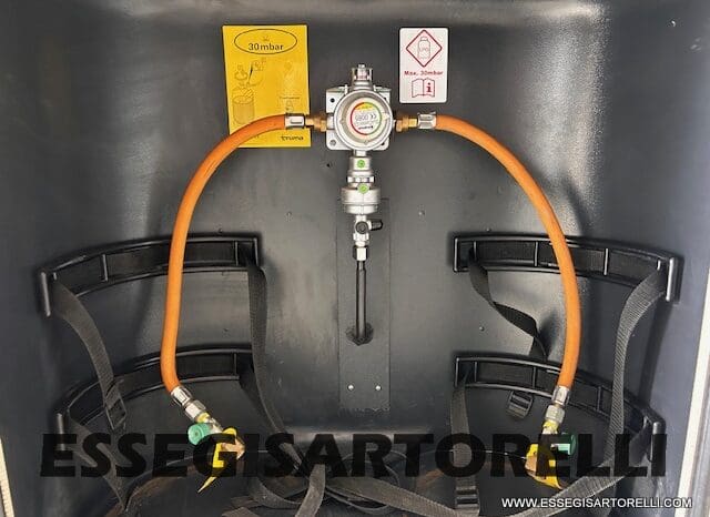 ADRIA MATRIX M 590 SG SEMINTEGRALE 598 CM BASCULANTE 2015 UNIPROPRIETARIO pieno