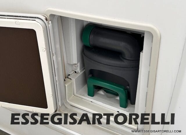 ADRIA MATRIX M 590 SG SEMINTEGRALE 598 CM BASCULANTE 2015 UNIPROPRIETARIO pieno