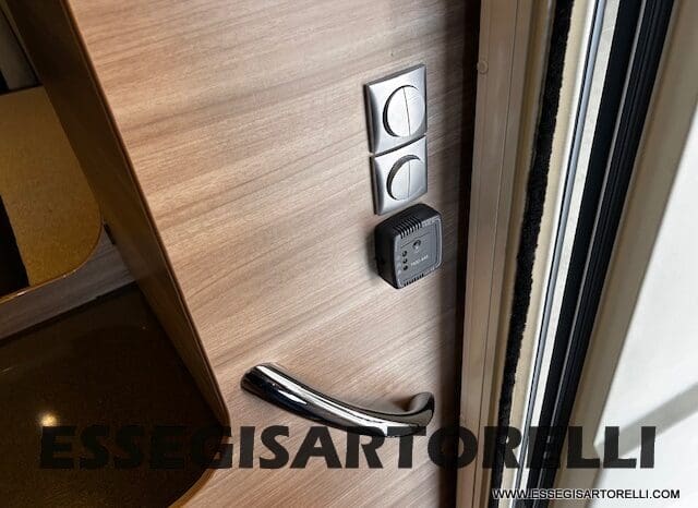 ADRIA MATRIX M 590 SG SEMINTEGRALE 598 CM BASCULANTE 2015 UNIPROPRIETARIO pieno