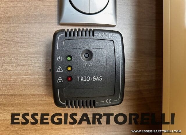ADRIA MATRIX M 590 SG SEMINTEGRALE 598 CM BASCULANTE 2015 UNIPROPRIETARIO pieno