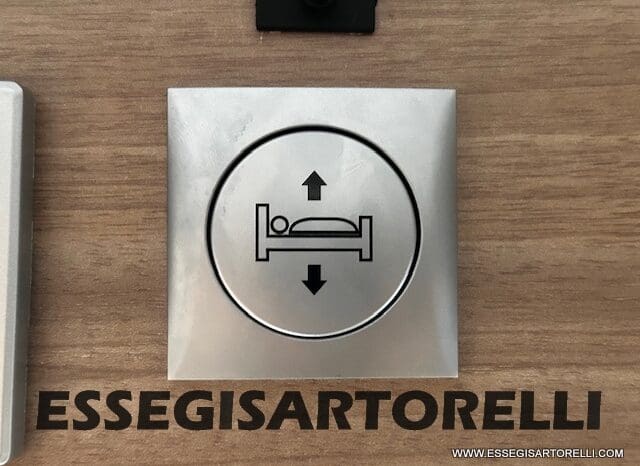 ADRIA MATRIX M 590 SG SEMINTEGRALE 598 CM BASCULANTE 2015 UNIPROPRIETARIO pieno