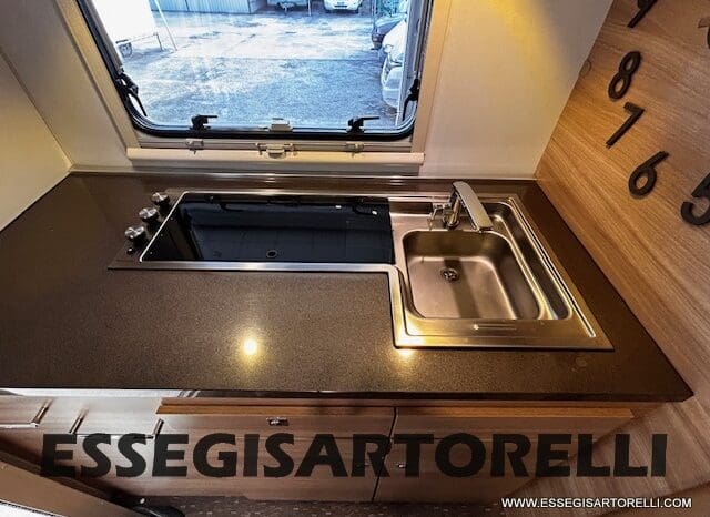 ADRIA MATRIX M 590 SG SEMINTEGRALE 598 CM BASCULANTE 2015 UNIPROPRIETARIO pieno