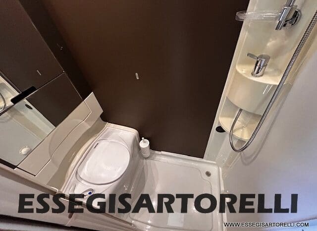 ADRIA MATRIX M 590 SG SEMINTEGRALE 598 CM BASCULANTE 2015 UNIPROPRIETARIO pieno