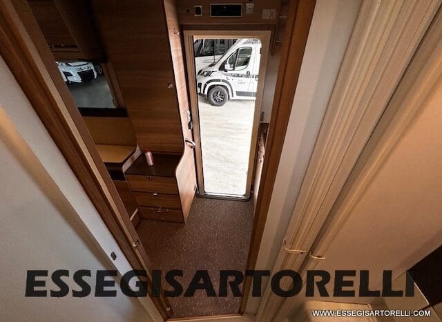 ADRIA MATRIX M 590 SG SEMINTEGRALE 598 CM BASCULANTE 2015 UNIPROPRIETARIO pieno