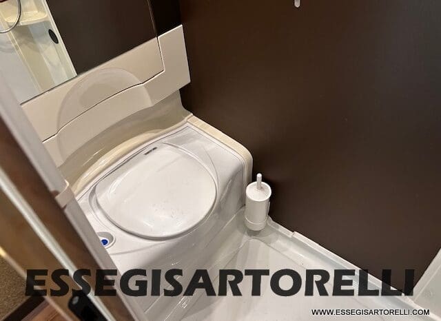 ADRIA MATRIX M 590 SG SEMINTEGRALE 598 CM BASCULANTE 2015 UNIPROPRIETARIO pieno