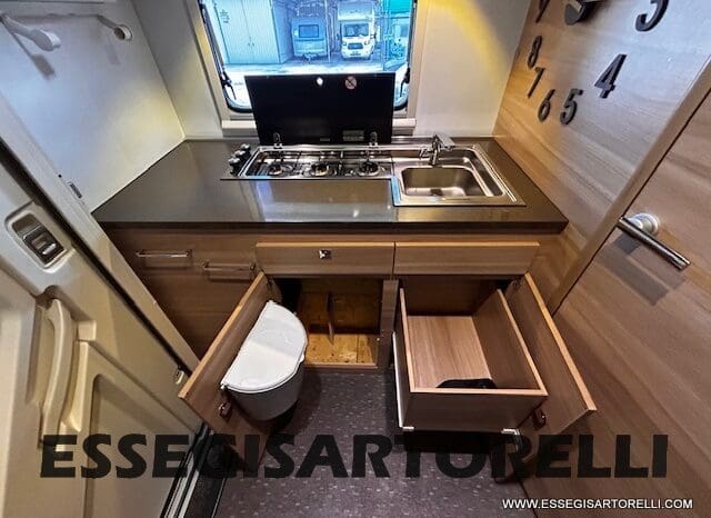 ADRIA MATRIX M 590 SG SEMINTEGRALE 598 CM BASCULANTE 2015 UNIPROPRIETARIO pieno