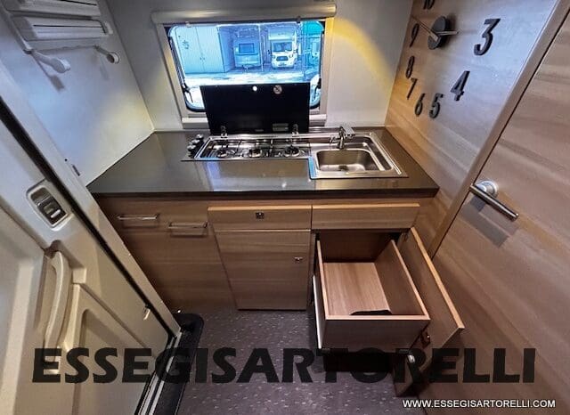 ADRIA MATRIX M 590 SG SEMINTEGRALE 598 CM BASCULANTE 2015 UNIPROPRIETARIO pieno