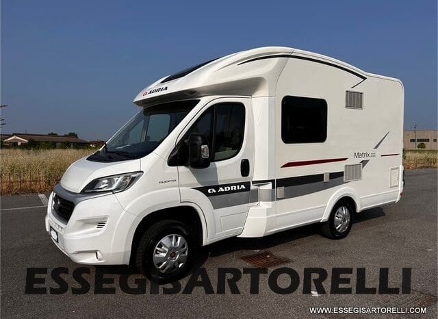 ADRIA MATRIX M 590 SG SEMINTEGRALE 598 CM BASCULANTE 2015 UNIPROPRIETARIO pieno