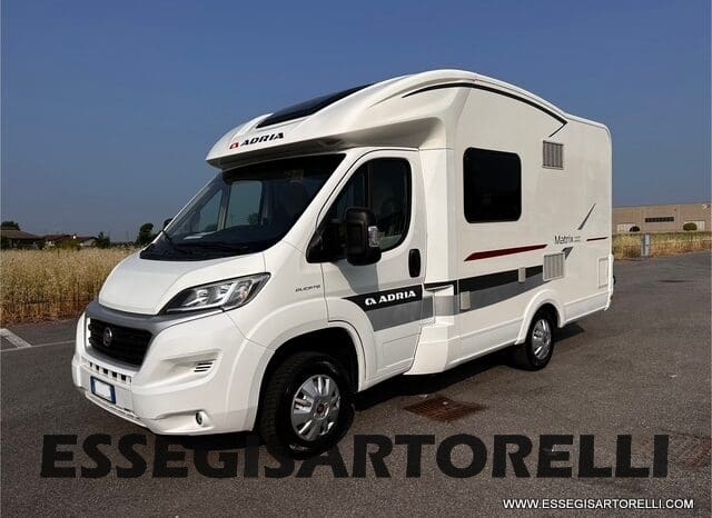 ADRIA MATRIX M 590 SG SEMINTEGRALE 598 CM BASCULANTE 2015 UNIPROPRIETARIO pieno