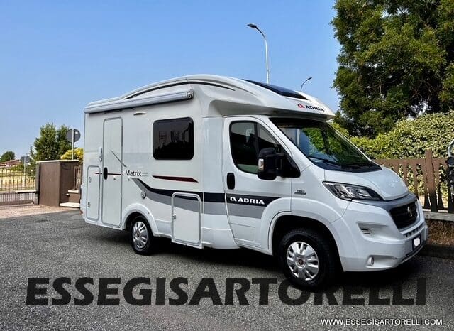 ADRIA MATRIX M 590 SG SEMINTEGRALE 598 CM BASCULANTE 2015 UNIPROPRIETARIO pieno